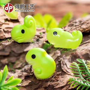 Figurines miniatures de caméléon en résine, ornements de bureau qui brillent dans la nuit, décorations animales pour enfants et adultes - Product Image 4