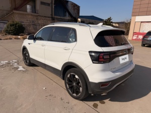 Autos Usados 2023, Volkswagen Tacqua 200TSI, SUV <span class=keywords><strong>de</strong></span> 5 Asientos, Bajo Kilometraje, <span class=keywords><strong>Segunda</strong></span> <span class=keywords><strong>Mano</strong></span> para Exportación, Buen Estado, Cámara <span class=keywords><strong>de</strong></span> Retroceso, en Stock - Product Image 4