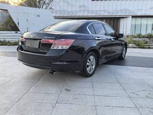 Offerta Speciale: Auto Usata <span class=keywords><strong>Honda</strong></span> <span class=keywords><strong>Accord</strong></span> 2010, <span class=keywords><strong>2.4</strong></span> Benzina, 5 Porte, 5 Posti, Berlina di Grandi Dimensioni, Versione Top di Gamma - Product Image 3