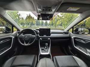 <span class=keywords><strong>Venza</strong></span> <span class=keywords><strong>2021</strong></span> Dual-Hybrid 2.5L FWD Luxury Edition 5 places SUV automatique conduite à gauche cuir R18 Dark Premium voiture d'occasion - Product Image 4