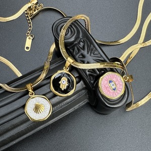 <span class=keywords><strong>Collana</strong></span> pendente alla moda in acciaio inossidabile Hamsa <span class=keywords><strong>mano</strong></span> <span class=keywords><strong>di</strong></span> <span class=keywords><strong>Fatima</strong></span> protezione malocchio gioielli alla moda placcati in oro - Product Image 5