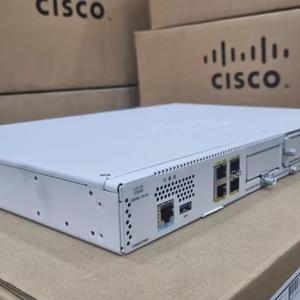 แพลตฟอร์มซีรีส์ 8200 รุ่น C8200-1N-4T UCPE C8200 1RU พร้อมช่อง NIM 1 ช่อง และพอร์ต Gigabit Ethernet 4 ช่อง - Product Image 1