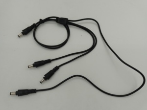 Câble séparateur de connecteur <span class=keywords><strong>Jack</strong></span> mâle DC 5521 personnalisé 5.5*2.5mm répartiteur DC avec 1 connecteur mâle et 3 connecteurs mâles câble d'alimentation - Product Image 5