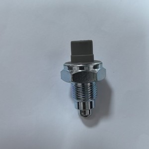 Interruptor de Luz de Reversa Toyota 84210-04010 84210-0K010 84210-52050, Interruptor Térmico para Jinbei Haishi, Pieza de Repuesto - Product Image 1