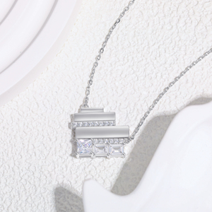 Collar con colgante de plata de ley 925 con forma de corazón y circonita cúbica, diseño minimalista, joyería de moda para mujer, compromiso/boda, logotipo personalizado OEM/ODM. - Product Image 2