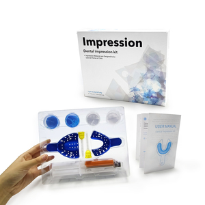 Kit <span class=keywords><strong>per</strong></span> Impronte Dentali con Logo Personalizzato: Materiale <span class=keywords><strong>per</strong></span> Impronte Dentali, <span class=keywords><strong>Pasta</strong></span> Base, Catalizzatore, <span class=keywords><strong>Pasta</strong></span> Fluida - Product Image 2