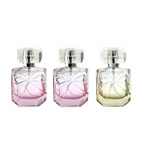 Flacons de parfum en verre plat rechargeables de luxe avec impression de logo personnalisé, finition mate, 30 ml/50 ml/100 ml, flacon de parfum transparent - Product Image 3