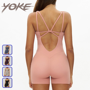 Top da Yoga Aderente a Maniche Corte Effetto Nuvola per <span class=keywords><strong>Donna</strong></span>, Abbigliamento Fitness, Tuta Sportiva per Corsa e Yoga - Product Image 1