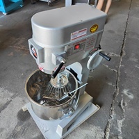 Mélangeur de nourriture de cuisine électrique commerciale puant planétaire pour la crème de pâte à pain Egg-20L 30L 40L 220V pour la boulangerie d'hôtels