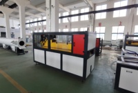 Extrudeuse de plastique tracteur à chenilles pour ligne de production de plastique