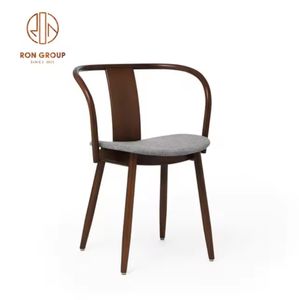 <span class=keywords><strong>ราคา</strong></span><span class=keywords><strong>ถูก</strong></span>เฟอร์นิเจอร์ซูชิญี่ปุ่นรูปร่างพิเศษพนักพิงห้องรับประทานอาหารเฟอร์นิเจอร์โครงไม้เก้าอี้ร้านอาหารเบาะสีดํา - Product Image 1