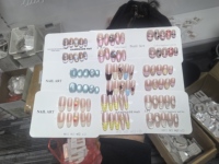 Vente en gros de faux ongles en acrylique courts carrés de formes variées, peints à la main, réutilisables, de haute qualité, à presser