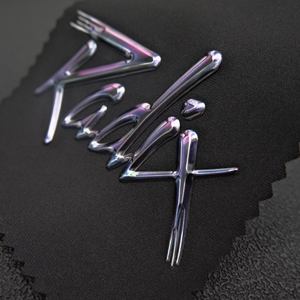 新しいファッションカスタム3Dレンズ反射パッチ衣類ブランドレーザーパッチレインボーレタリングエンボス加工tpuパッチ - Product Image 2