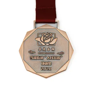 중국 제조사 커스텀 스포츠 메달 금속 철-아연 합금 달리기 마라톤 메달 도시 기념 끈 리그 메달