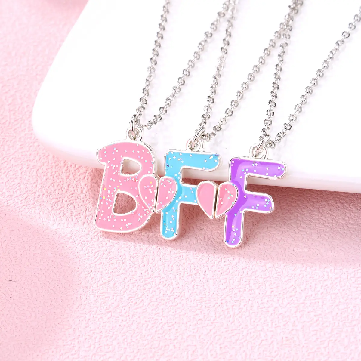 Lovecryst pièces/ensemble pendentif paillettes colorées BFF lettre  colliers magnétiques pour enfants filles amitié pendentif enfants bijoux