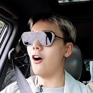 Lunettes de soleil unisexes style Chen Weiting avec grandes montures, monture en métal noir, verres en résine, protection UV400 - Product Image 5