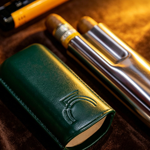 Estuche de Cigarros Portátil de Diseño Clásico con Acabado en Laca de Cuero, Humectante, para Viaje, con Capacidad para 2 Cigarros - Product Image 4