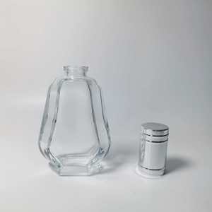 Botellas de Perfume de Vidrio Poligonal Vacías de Lujo <span class=keywords><strong>Lattafa</strong></span> Mousuf de 50 ml para Envasado de Cosméticos, Logotipo Personalizable al por Mayor - Product Image 4