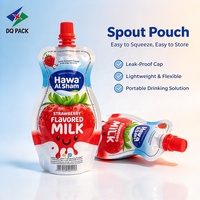 Pochette souple en plastique avec bec verseur pour emballage alimentaire : jus, boissons, lait, yaourt, boissons énergisantes