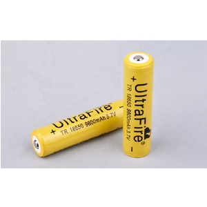 Batteries au lithium-ion <span class=keywords><strong>9800mAh</strong></span> <span class=keywords><strong>18650</strong></span> de haute qualité Batterie rechargeable pour torche de lampe de poche - Product Image 3