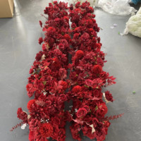S1007 Factory Custom Hochwertige Seiden blume Runner Rose Baby Breath Künstliche Blumen für Neujahr Hochzeits feier Dekoration