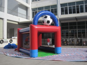 <b>Inflatable</b> PVC Football Shooting Arena with 500KG Capacity for 10 Outdoor Sports <b>Games</b> - Product Image 3
