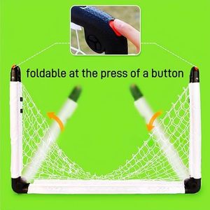 Obiettivo di calcio per bambini pieghevole per l'allenamento in giardino da 23 \ "X <span class=keywords><strong>16</strong></span> \" a 45 \ "X 31 \" taglie per bambini - Product Image 2