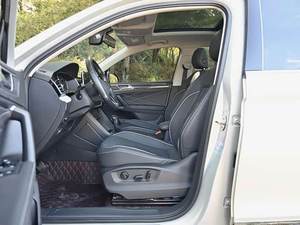 <span class=keywords><strong>Volkswagen</strong></span> <span class=keywords><strong>Tiguan</strong></span> L 2021 de Segunda <span class=keywords><strong>Mano</strong></span>, SUV de Gasolina de 5 Plazas, Auto Usado Confiable para Exportación Global - Product Image 5