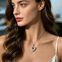 Collier personnalisé en acier inoxydable avec pendentif cœur romantique en zircon, barre gravée avec nom, plaqué or 18 carats, bijoux imperméables