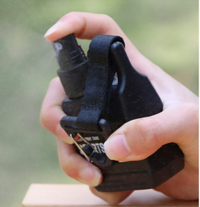DSF82 Sports 80ml Pump <b>combat</b> Spray bottle Tank Portable Outdoor Fitness Accessory <b>Black</b> and Khaki - Product Image 2