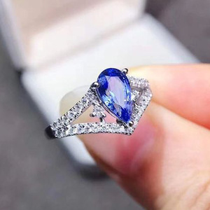 Anello a V a forma di goccia d'acqua, gioiello da donna alla moda per l'uso quotidiano - Product Image 2