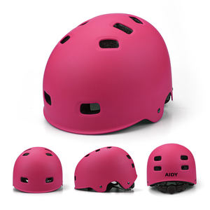 Coque en matériau ABS homologué CE Casque de skateboard, de patinage à roulettes, de cyclisme, de sport de plein air pour adultes Casque de vélo d'équilibre Longboard - Product Image 2