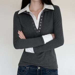 Camiseta de manga larga con cuello de solapa y costuras en contraste de estilo minimalista y moderno, ajustada y versátil. - Product Image 5