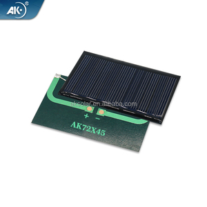 Paneles Solares Mini DIY de 72x45 6V 70ma PERC Epoxy Poly 156x156 Celdas, 19% de Eficiencia, AK CE ROHS, <span class=keywords><strong>Carga</strong></span> de Batería, Venta al Por Mayor OEM - Product Image 1