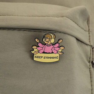 Broches émaillées imprimées UV 'Keep Swimming', magnifiques broches de neurodiversité, badges de revers, bijoux en gros - Product Image 3