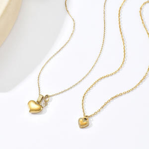 Joyería de moda al por mayor de acero inoxidable no se deslustra 18K chapado en oro CZ en forma de corazón múltiples estilos colgante collar para mujer - Product Image 1