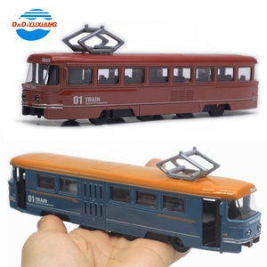 Precio de fábrica al por mayor de aleación de tren modelo con 3 colores atrás con la música y la iluminación - Product Image 2