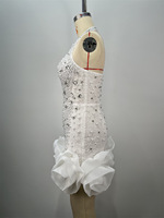 Robe mini respirante à col halter, unie, ornée de perles et de cristaux, à volants, taille haute, coupe crayon