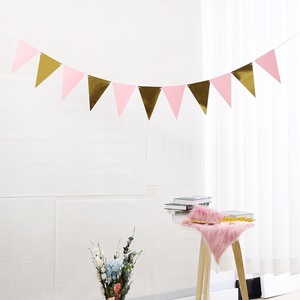 Drapeaux triangulaires, décorations de fête d'anniversaire, bannières colorées pour événements d'enfants, style simple et durable - Product Image 2