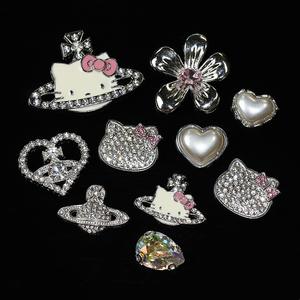 حلية قطة كرتونية لطيفة وردية اللون من السبائك المرصعة بالأحجار، مشبك أحذية جميل لتزيين أحذية كروكس، إكسسوار كاواي لحافظة الهاتف والحقائب - Product Image 2