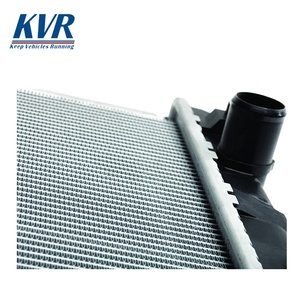 Vente en gros radiateur haute performance OEM 4652588 4682587 4682587AB radiateur de refroidissement d'usine pour CHRYSLER GRAND VOYAGER II - Product Image 3
