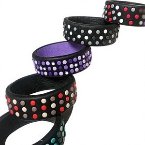 Meilleurs Bracelets en Silicone à Points Colorés, Bijoux Tendance de Qualité Supérieure, Incrustations Unisexe, Design à Points Multicolores, pour Mariage Femme - Product Image 1