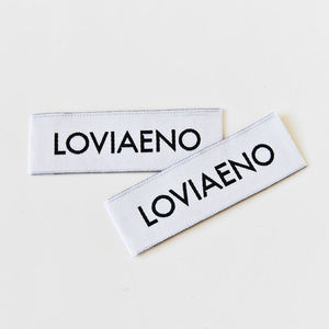 Étiquettes de col de vêtement personnalisées avec logo privé, blanches haute densité, pliées aux extrémités, vente en gros d'usine, étiquettes de col tissées en damassé bio - Product Image 2