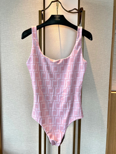 Burbe, une grande marque, présente un ensemble de maillots de bain une pièce sexy pour femmes, pour l'été et la plage, fabriqué en tissu respirant de haute qualité - Product Image 5