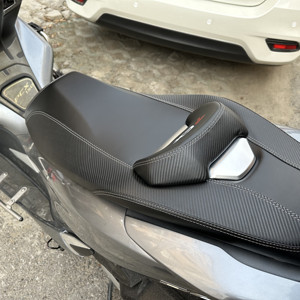 <span class=keywords><strong>เบาะ</strong></span>นั่งมอเตอร์ไซค์ Pcx160 อะไหล่<span class=keywords><strong>เบาะ</strong></span>ทั้งตัว Pcx160 กันน้ำ สีเงินดำ พร้อมพนักพิง สำหรับ <span class=keywords><strong>pcx</strong></span> 160 ปี 2018-2024 - Product Image 4