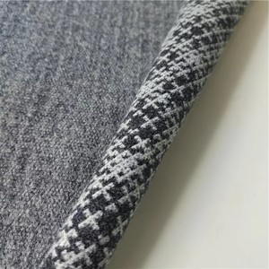 <span class=keywords><strong>Tissu</strong></span> jacquard en tricot de tweed fantaisie à carreaux <span class=keywords><strong>noir</strong></span> <span class=keywords><strong>et</strong></span> <span class=keywords><strong>blanc</strong></span> moderne personnalisé 100% polyester pour vestes pour femmes - Product Image 5