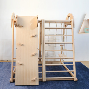 Structure d'escalade intérieure en bois pour enfants avec échelle et filet pour le jeu et l'entraînement physique des bébés - Product Image 1