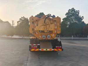 Export Oriented Premium 12 Cubic Dongfeng Vacuum Jet Truck Remote Operated Sewer Sediment Cleaning Truck - Product Image 6