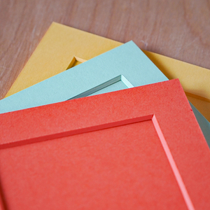 Inktgedrukte zuurvrije kartonnen fotolijst, kunstwerk met microspray, ingelijst decoratief schilderij, beroemdheidsfoto gemaakt - Product Image 3