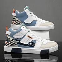 Grande Vente 2026 Nouvelles Chaussures de Skateboard pour Hommes à Lacets Semelle Plate Coupe Basse Respirantes Style Coréen Baskets Décontractées